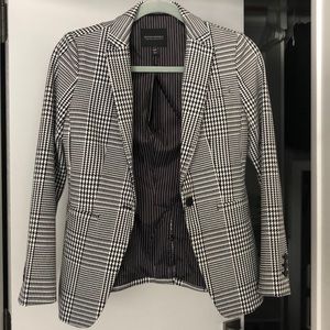 NWT petite houndstooth blazer